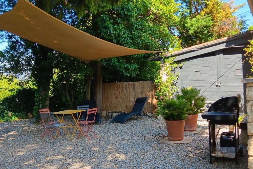 Gite Cosy Au Coeur Du Luberon Lagnes المظهر الخارجي الصورة